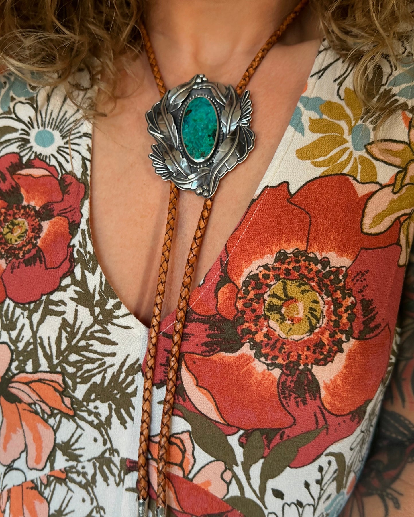 Femme Botanica Bolo Tie