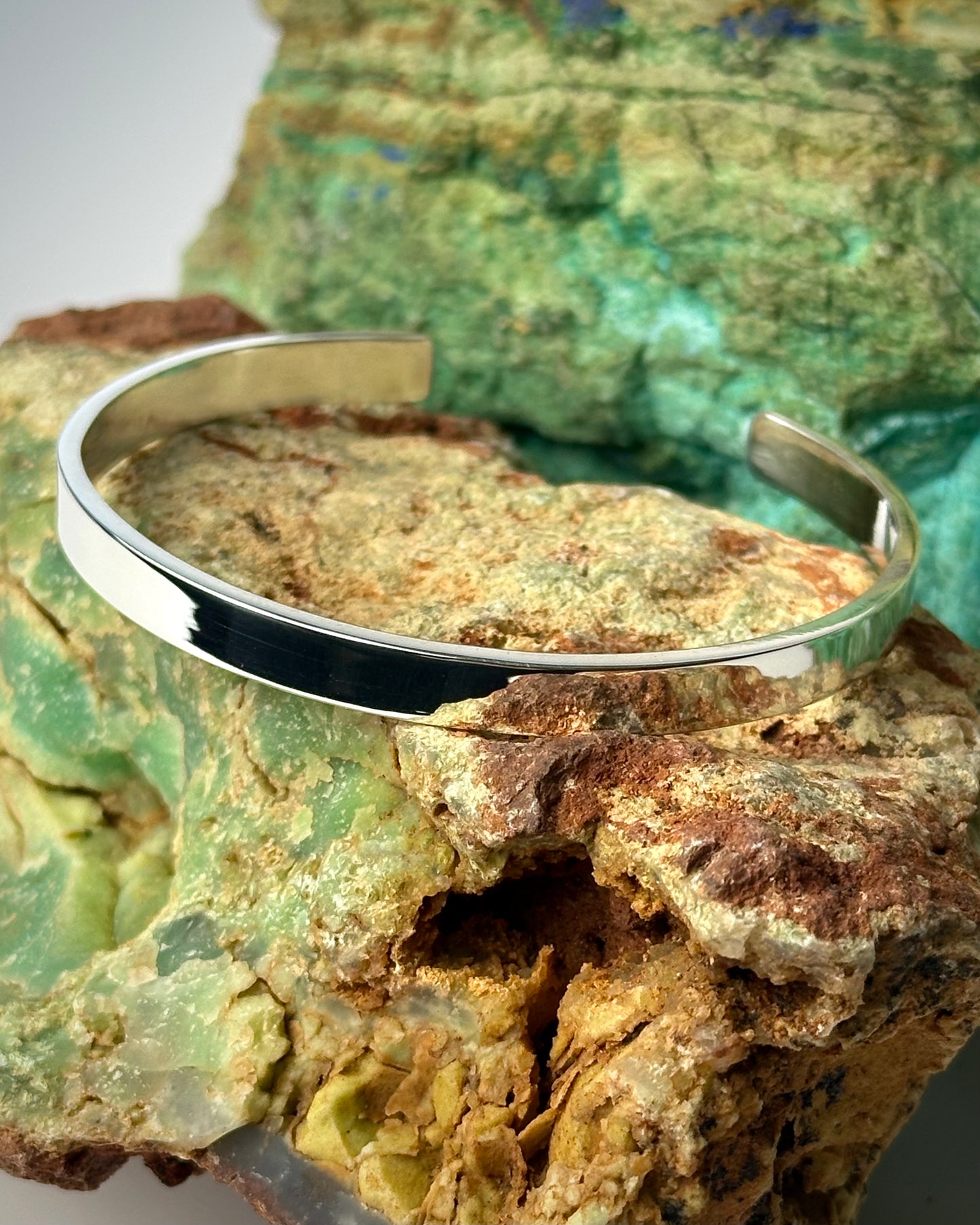 Classic Cuff M/L