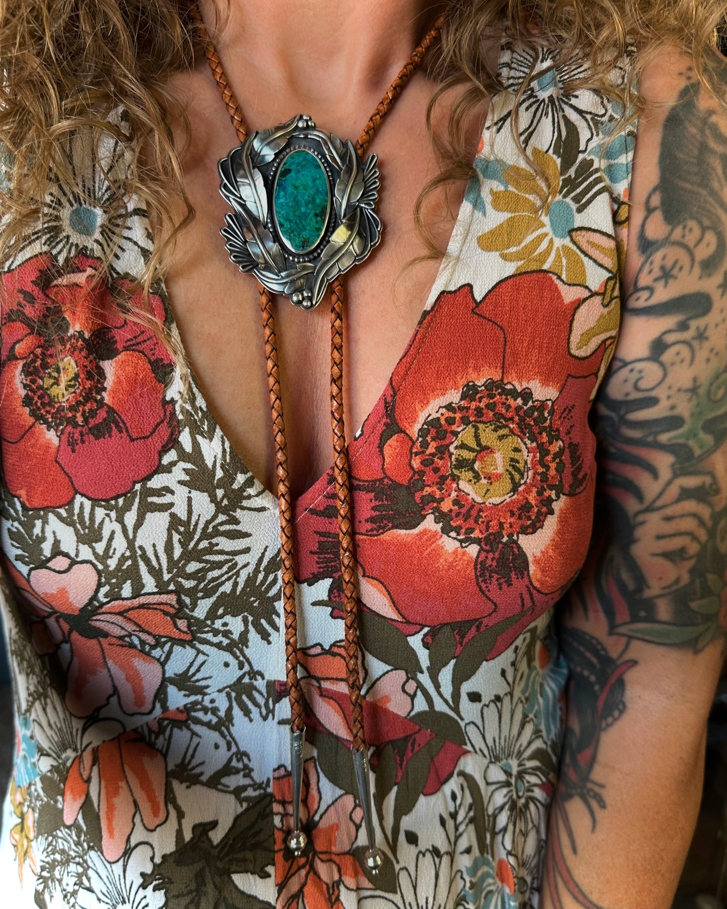 Femme Botanica Bolo Tie