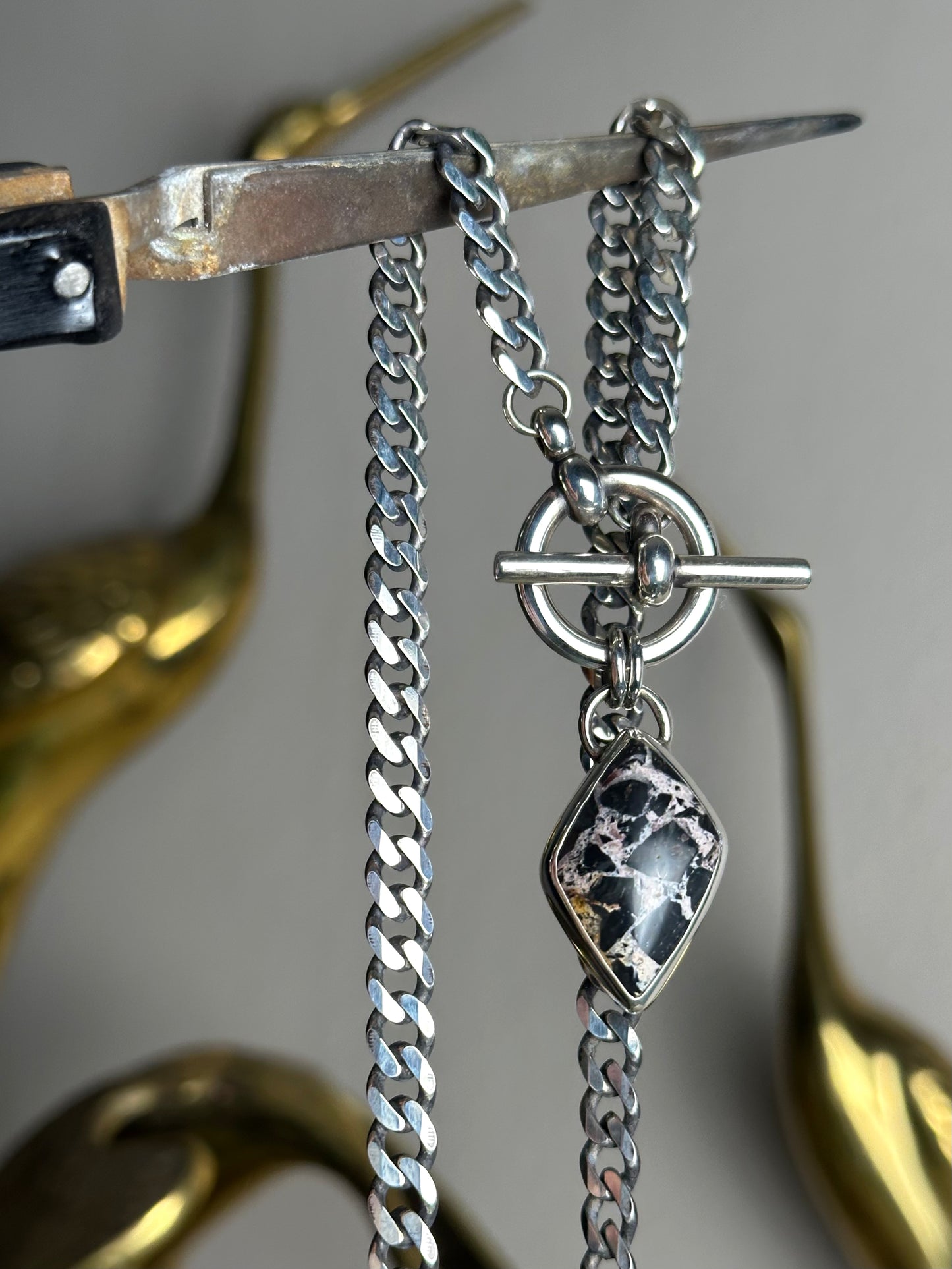 Iron Buffalo Toggle + Curb Chain