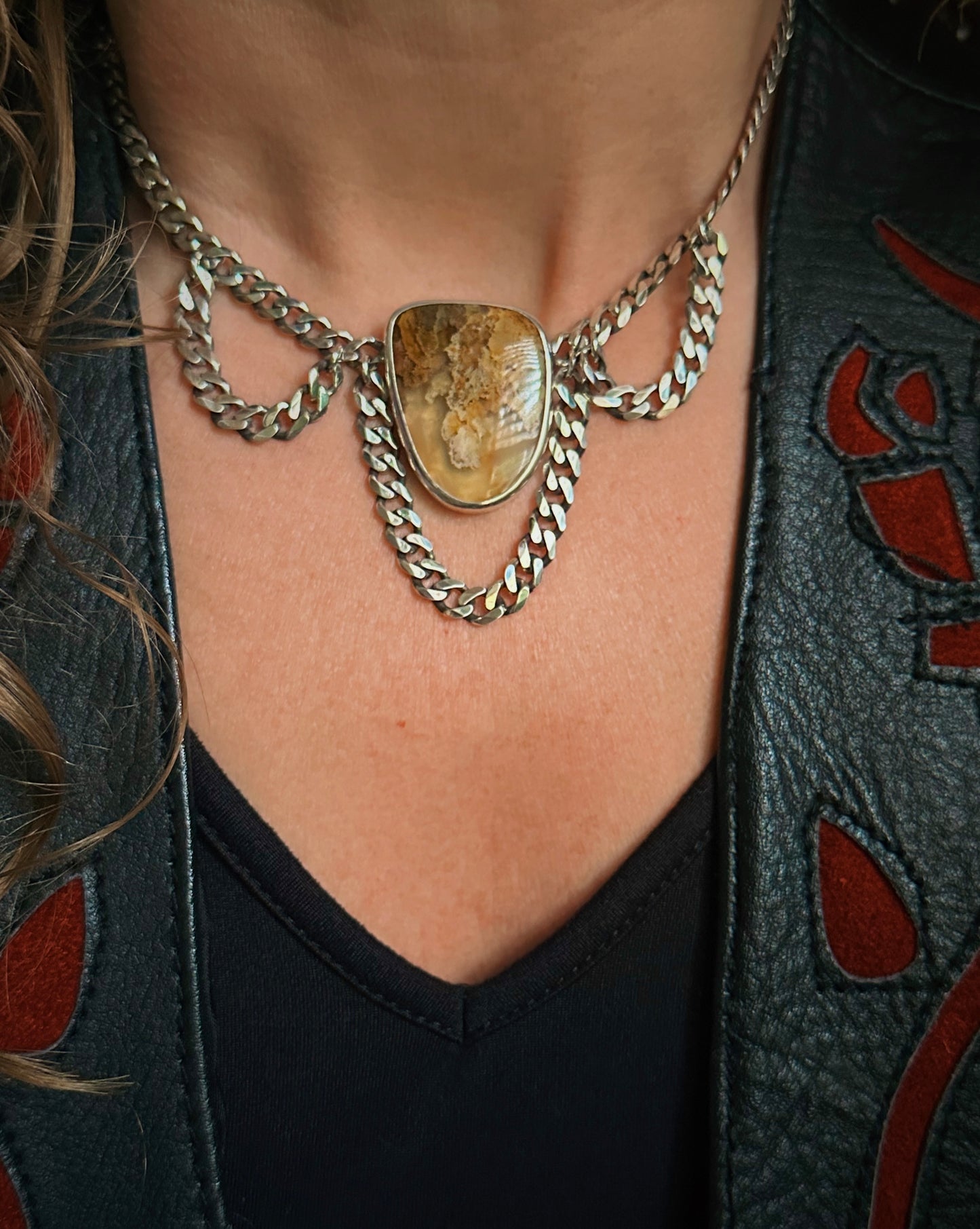 Plume + Chain Collar