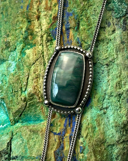 Skaggs Jasper Bolo