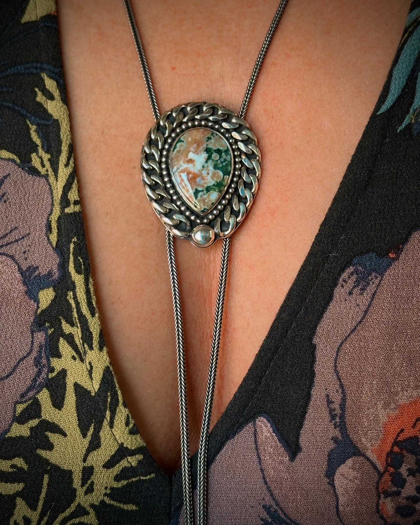 Ocean Jasper Bolo
