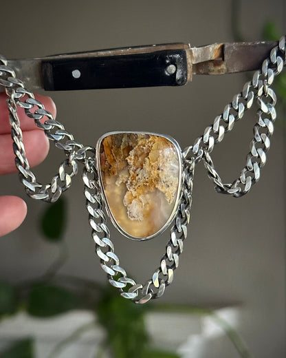 Plume + Chain Collar