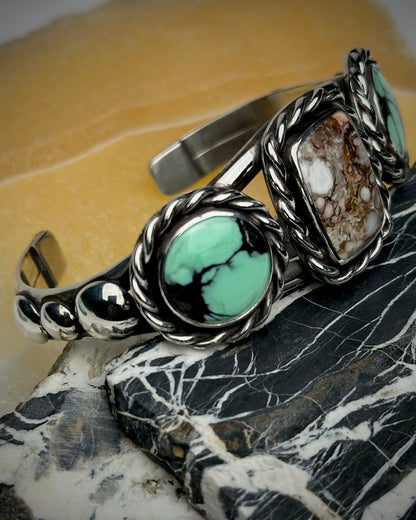 Equinox Cuff {5.5" around 1" opening}