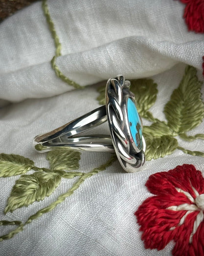 Nacozari Turquoise Roped Statement RIng {sz 8}
