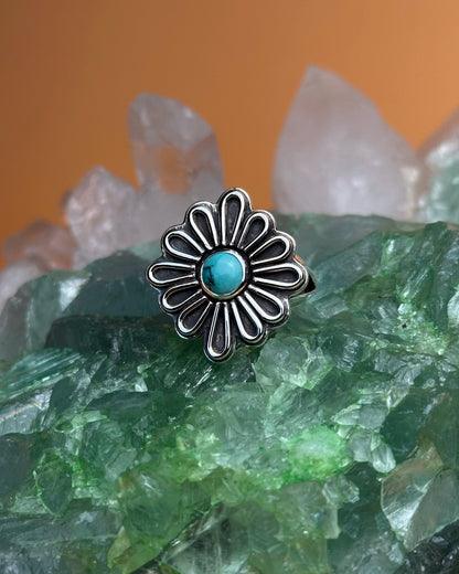 Turquoise Daisy Ring {size 7}