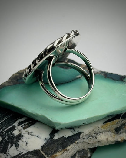 Holdfast White Buffalo Ring {size 7}
